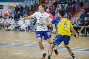 Mecz PGNiG Superligi piłki ręcznej mężczyzn: Grupa Azoty Unia Tarnów - Łomża Vive Kielce